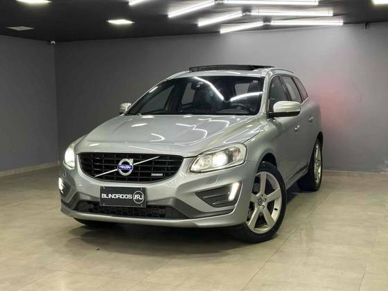 VOLVO XC60 2.0 T5 R DESIGN TURBO GASOLINA 4P AUTOMÁTICO